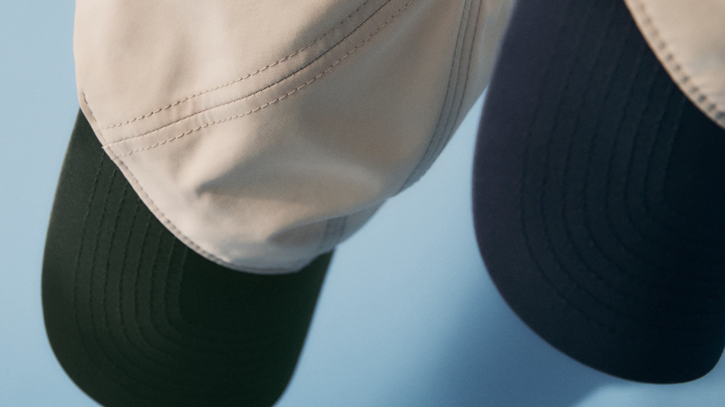 Seaqual dual caps in beige and green