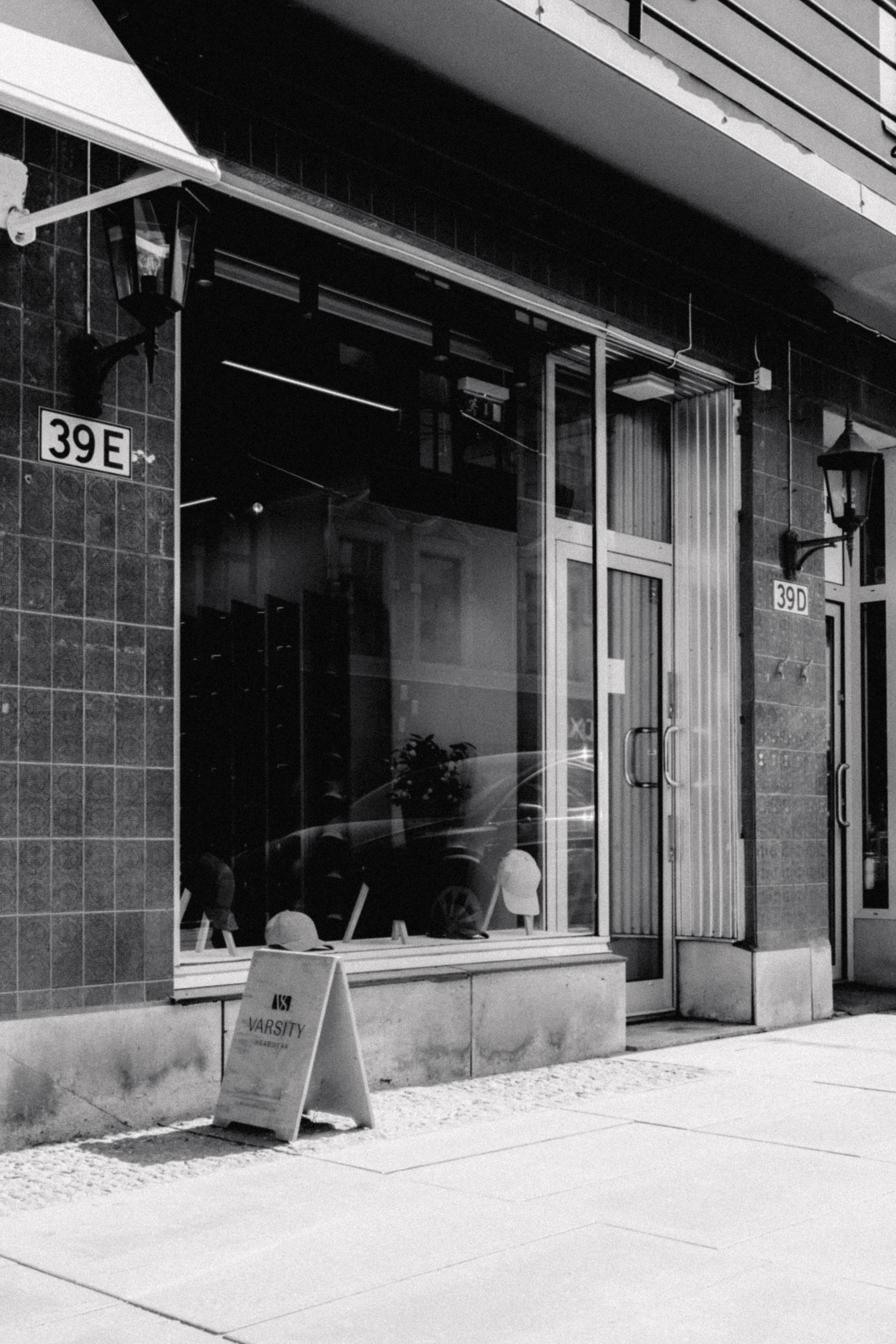 Outside Varsity Headwear store in Bogstadveien 39